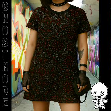 Midnight Bloom T-Shirt Dress – Cute Punk Kawaii Pattern, Black and Red Gothic Floral Print, Alt Unique Halloween Shirt Mini