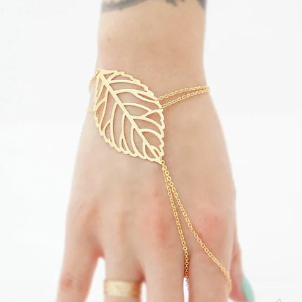 Elegant Leaves Earrings