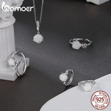White Rose Ring