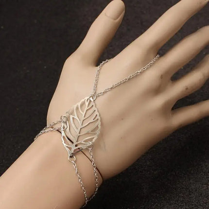 Elegant Leaves Earrings