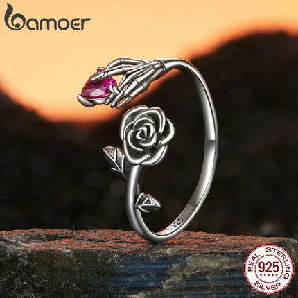Bones & Roses Ring