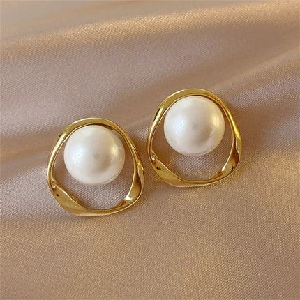 Elegant Leaves Earrings